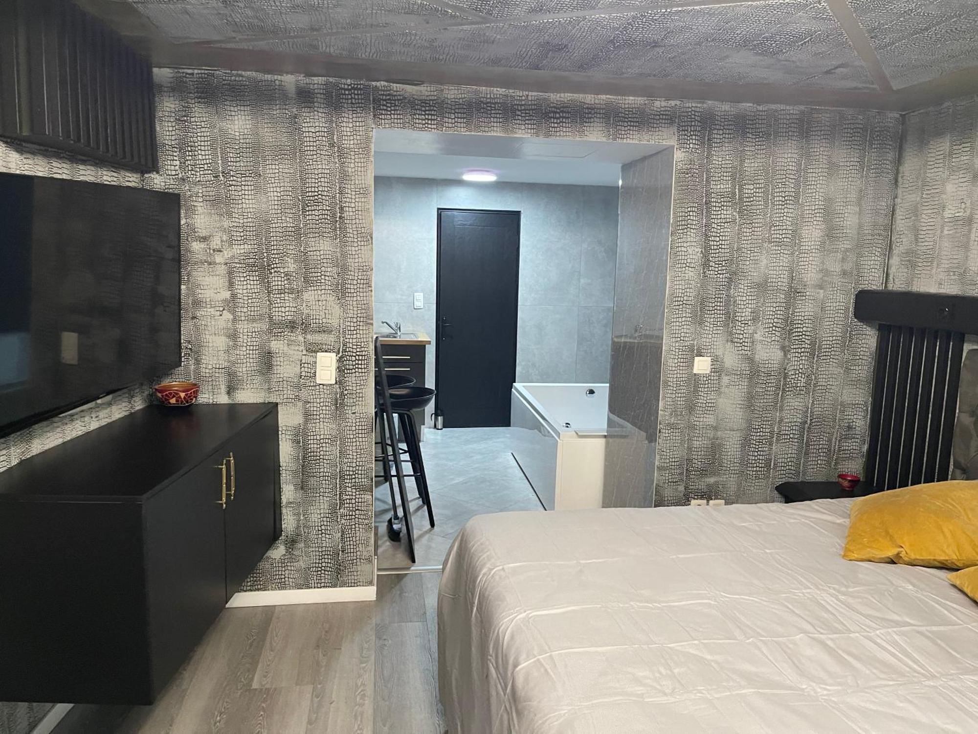 Jungle Romantic - Private Jacuzzi - Lejlighed Bruxelles