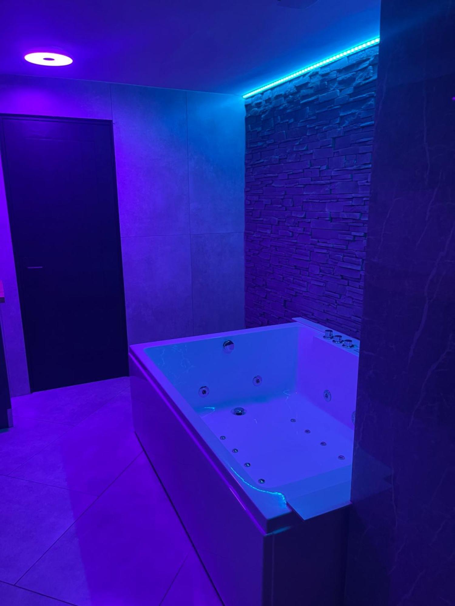 Lejlighed Jungle Romantic - Private Jacuzzi - Bruxelles